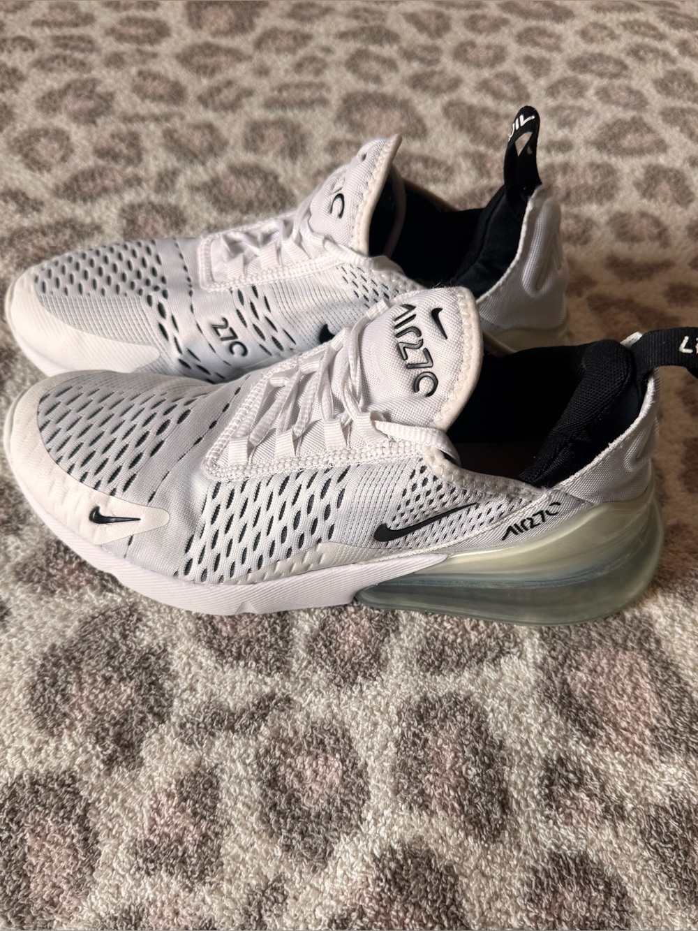 Nike White and Black Air Max 270 Style Athletic Shoes